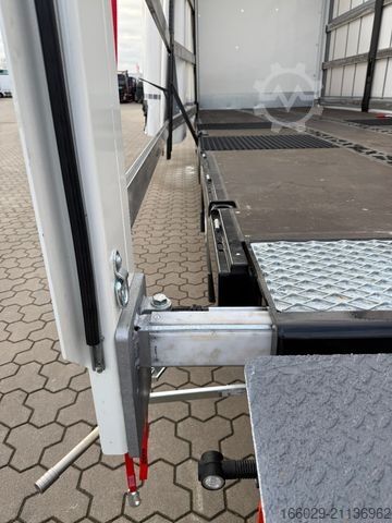 Autotransporter LKW MAN 26.440 6x2 mit Schwerlast-Ladebordwand Rampe