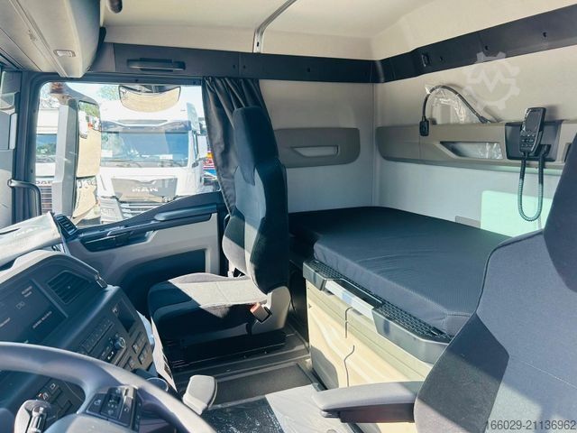 Autotransporter LKW MAN 26.440 6x2 mit Schwerlast-Ladebordwand Rampe