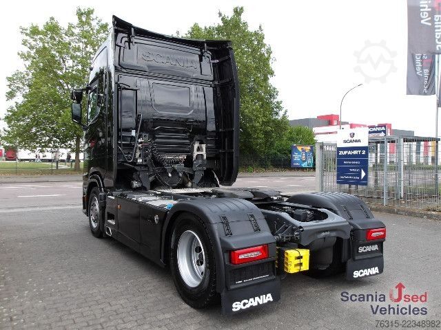 Standard tractor unit Scania S 590 - V8 - FULL AIR - HIGHLINE - 2x TANKs - ACC