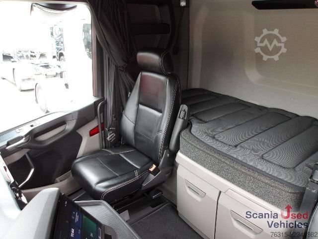 Standard tractor unit Scania S 590 - V8 - FULL AIR - HIGHLINE - 2x TANKs - ACC