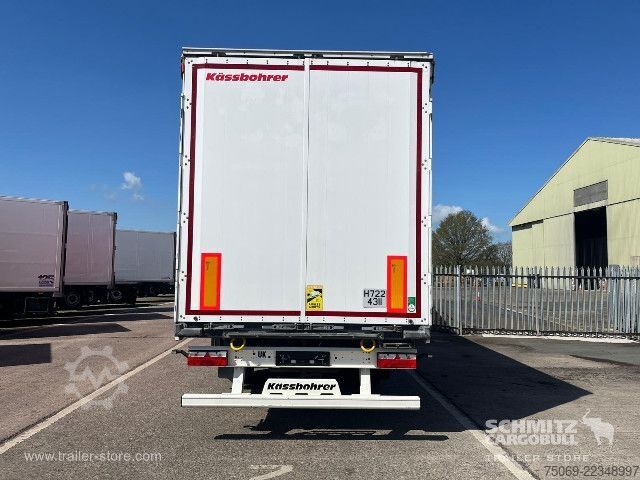 Auflieger mit Pritsche & Plane Kässbohrer Curtainsider Standard