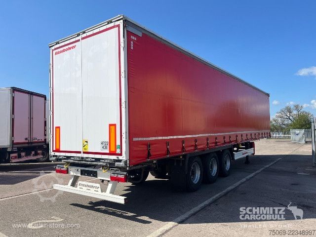 Auflieger mit Pritsche & Plane Kässbohrer Curtainsider Standard