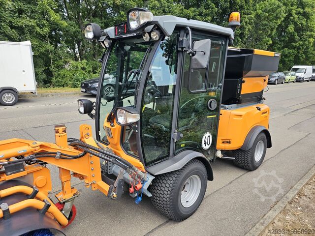 Winterdienstgerät Kärcher MIC 50 Adv