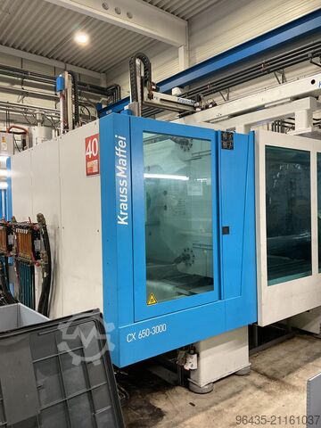 Spritzgießmaschine KraussMaffei CX650-3000