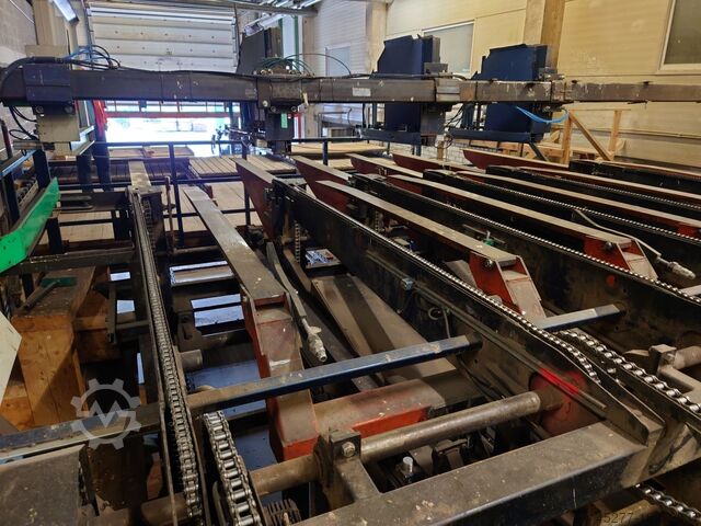 Green sorting line Almab Horizontal pockets