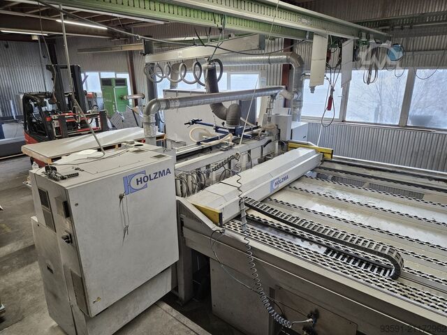 Plattenaufteilsäge HOLZMA HPP 11 / 32