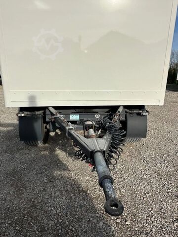 Koffer Pacton PACTON GESLOTEN AANHANGER MET LAADKLEP