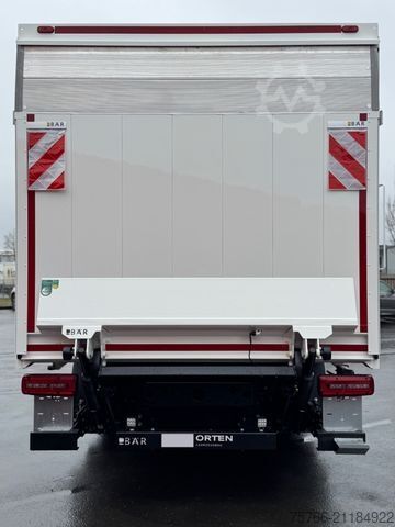 Beverage truck MAN TGM 26.320 L / LBW / LENKACHSE / 20 PAL