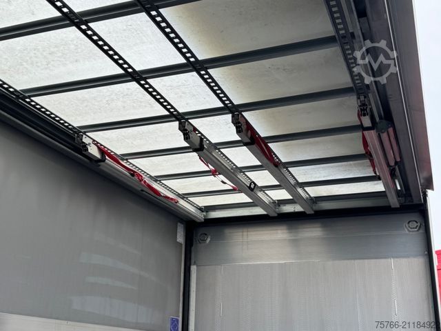 Beverage truck MAN TGM 26.320 L / LBW / LENKACHSE / 20 PAL