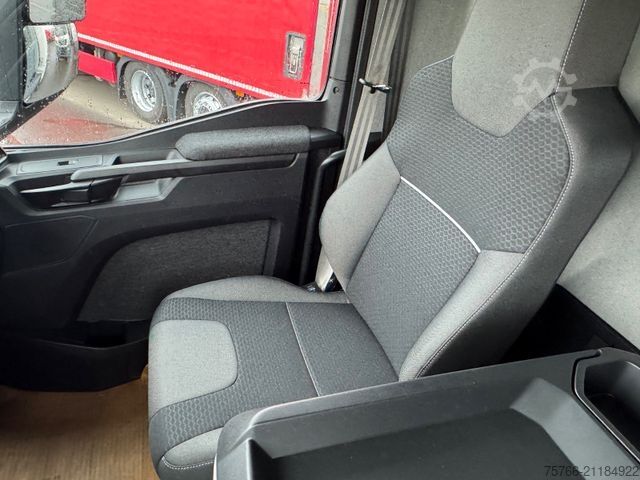 Beverage truck MAN TGM 26.320 L / LBW / LENKACHSE / 20 PAL