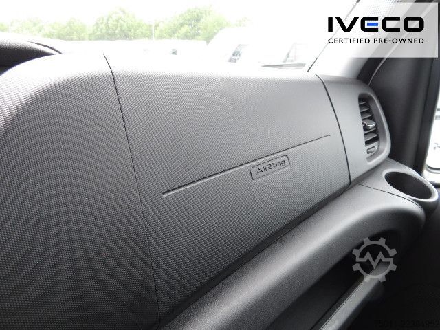 Transporter mit Koffer IVECO Daily 35C16 Koffer/LBW Klima, Kamera