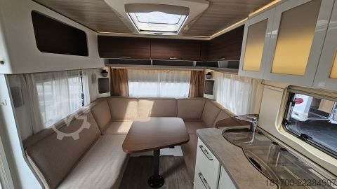 Wohnwagen Hymer/Eriba Nova 530 Mover, Hubstützen,Arktis Paket