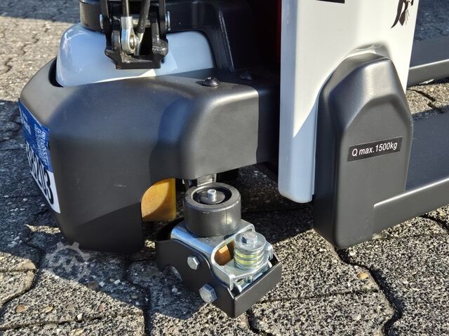 Niederhubwagen Bobcat LPM15N-7/ Neu 2024