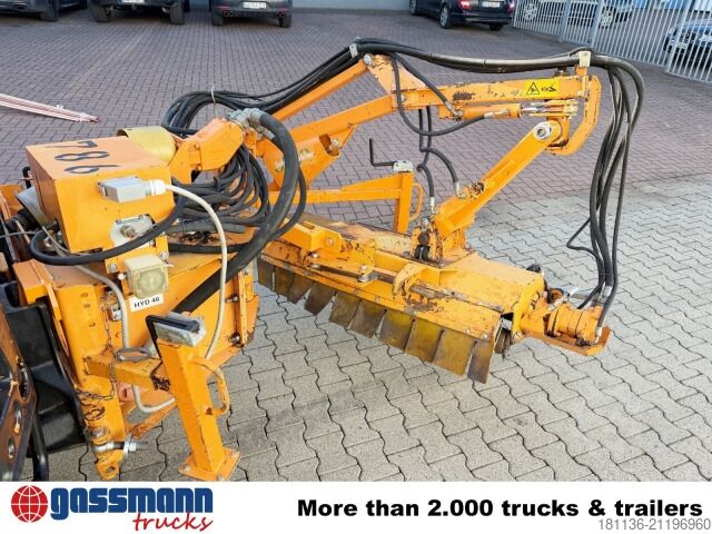 Special purpose truck Unimog U 527 4x4, Kommunalhydraulik, Frontzapfwelle,