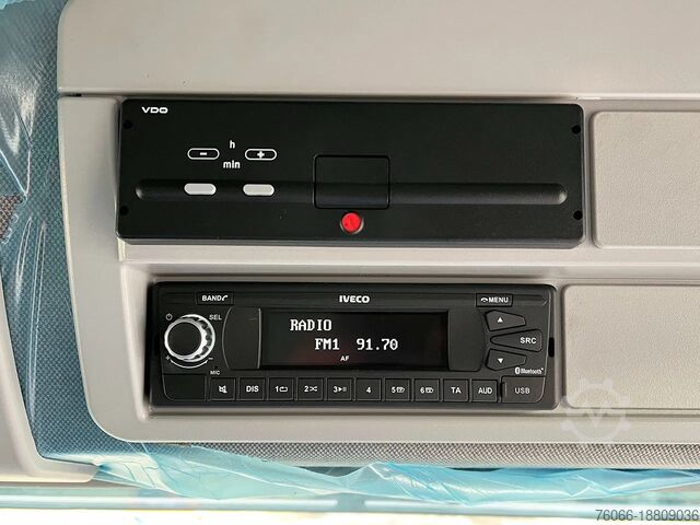 Fahrgestell mit Fahrerhaus Iveco EuroCargo 180 E28-4185 Chassis Cabin (4 units)