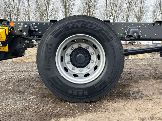 Fahrgestell mit Fahrerhaus Iveco EuroCargo 180 E28-4185 Chassis Cabin (4 units)