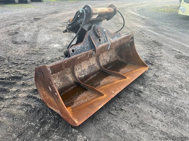Baggerarm  ZFE hydraulischer Grabenräumlöffel / MS21 / 2021