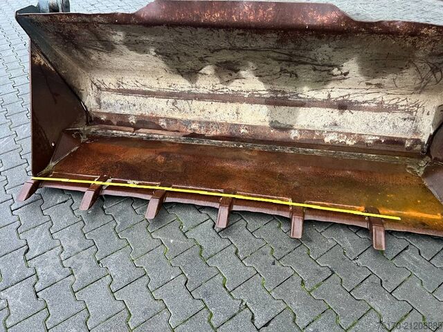 Schaufel  Klappschaufel 4 in 1 Schaufel / Zettelmeyer / Volv