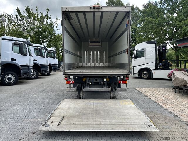 Refrigerated truck Iveco Stralis 310 4X2 Mitsubishi