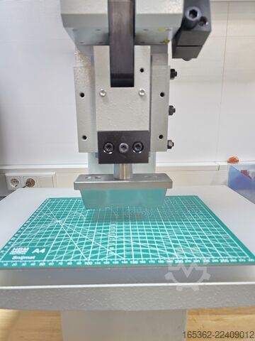 Kniehebelpresse für Kunststoff und Metal GECHTER/Hess 50kN