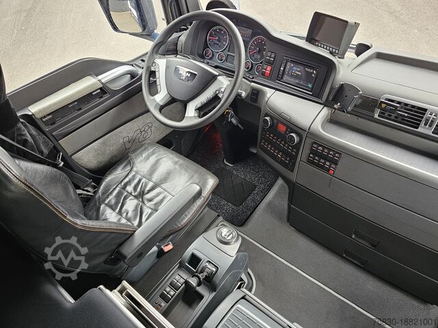 MAN TGX 41.680 8X4/4 BLS / WSK - 250 T / RETARDER MAN TGX 41.680 8X4/4 BLS / WSK - 250 T / RETARDER