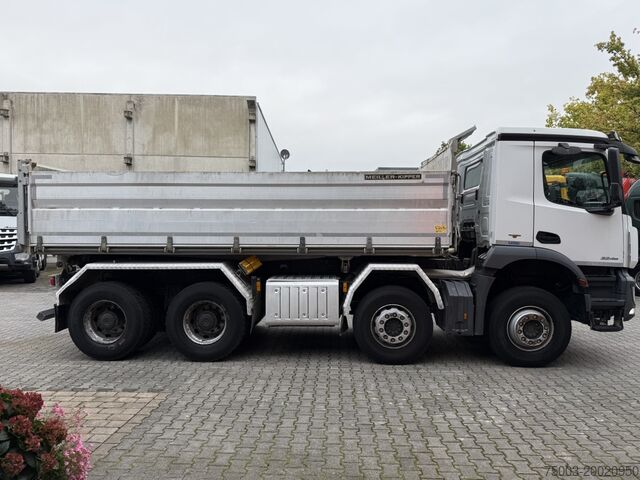 Three-sided tipper truck Mercedes-Benz Arocs 3246K 8X4 Meiller