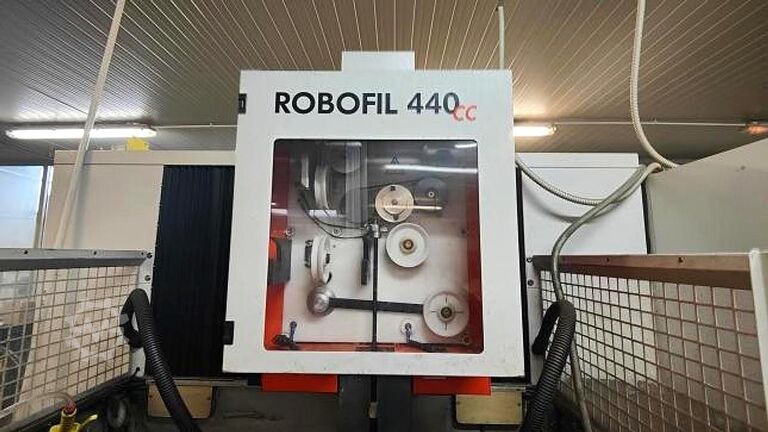 Wire eroding machine CHARMILLES ROBOFIL 440 CC