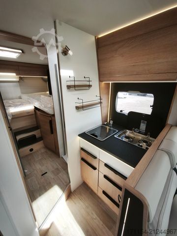 Teilintegriertes Wohnmobil MOOVEO T 70 EB, SAT, Markise,Navi, ALU 16 Längsbetten