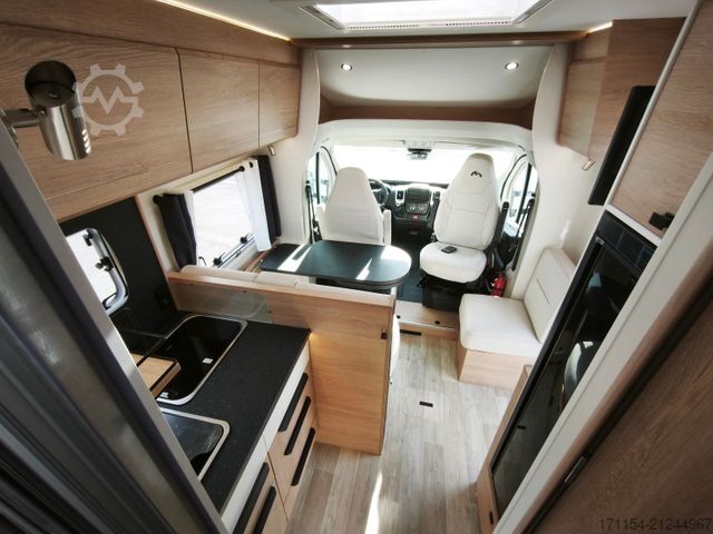 Teilintegriertes Wohnmobil MOOVEO T 70 EB, SAT, Markise,Navi, ALU 16 Längsbetten