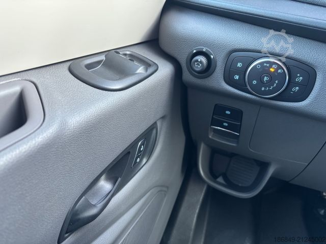 Teilintegriertes Wohnmobil CHAUSSON Sport Line S695 Temp Navi CAM Dieselhz.