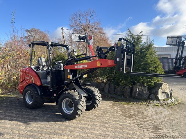 Hoflader MANITOU MLA 3-25 H