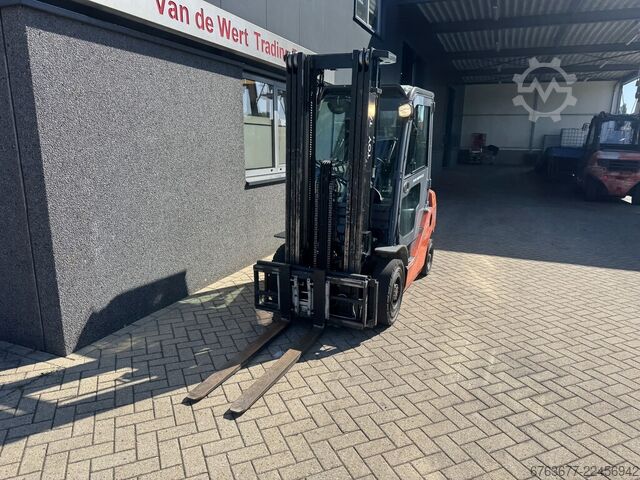 Toyota 02-8FDF25 Triplex 500 Freelift / Sideshift / Fork Positioner Diesel 2014 TOYOTA 02-8FDF25 Triplo 500 Freelift / Sideshift / Vorkversteller Diesel 2014