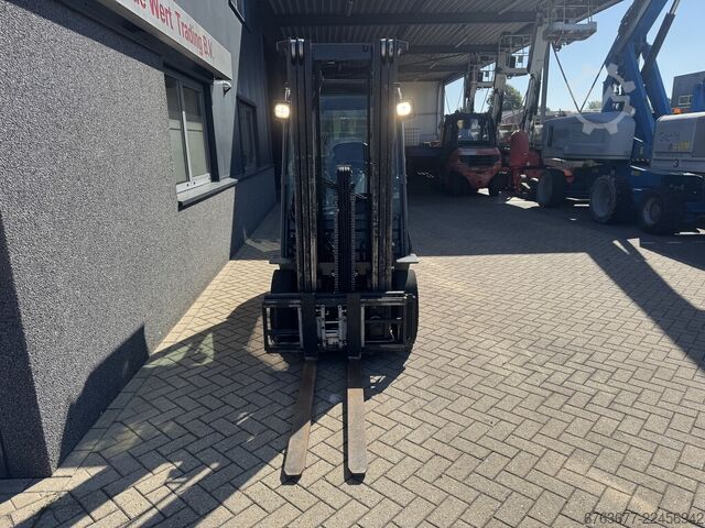 Toyota 02-8FDF25 Triplex 500 Freelift / Sideshift / Fork Positioner Diesel 2014 TOYOTA 02-8FDF25 Triplo 500 Freelift / Sideshift / Vorkversteller Diesel 2014