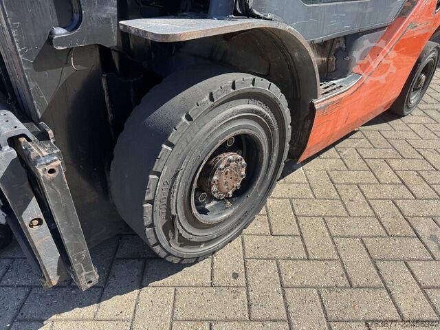 Toyota 02-8FDF25 Triplex 500 Freelift / Sideshift / Fork Positioner Diesel 2014 TOYOTA 02-8FDF25 Triplo 500 Freelift / Sideshift / Vorkversteller Diesel 2014