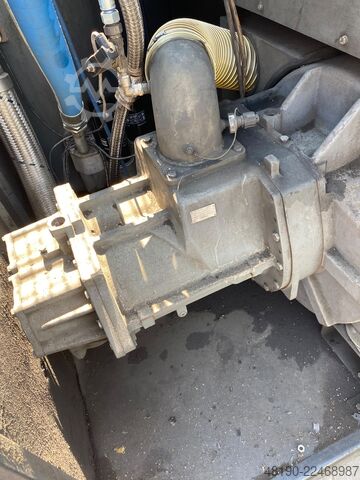 Screw compressor Atlas Copco GA180VSD