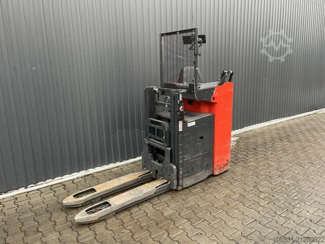 Fahrerstandstapler Linde D12S
