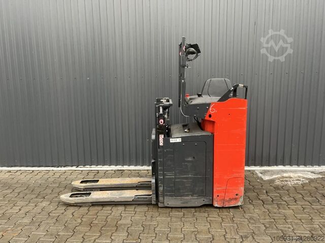 Fahrerstandstapler Linde D12S