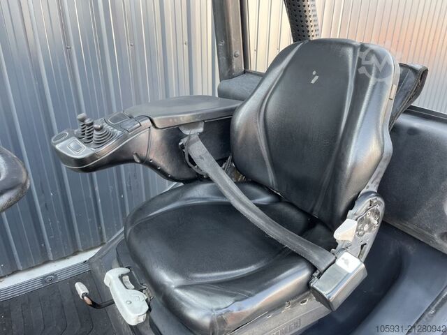 Dieselstapler Linde H35D-02