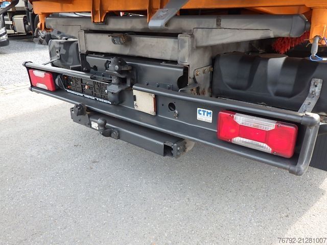 Dreiseitenkipper IVECO 70 C 18 DoKa/Kipper/Palfinger Kran/Greifer/2xAHK