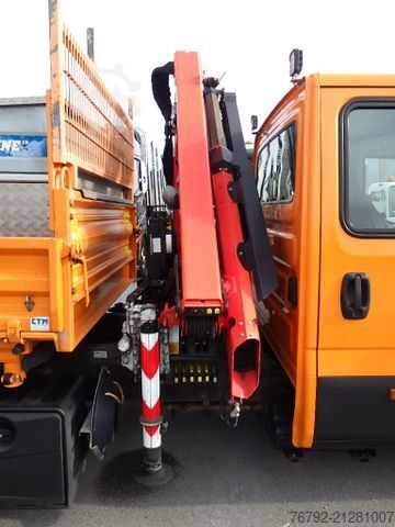 Dreiseitenkipper IVECO 70 C 18 DoKa/Kipper/Palfinger Kran/Greifer/2xAHK