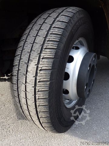 Transporter mit Kipper IVECO 70 C 18 DoKa/Kipper/Palfinger Kran/Greifer/2xAHK