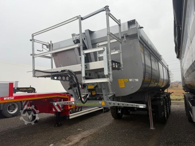 Kipper Auflieger SCHMITZ CARGOBULL Thermomulde 24m³  isoliert