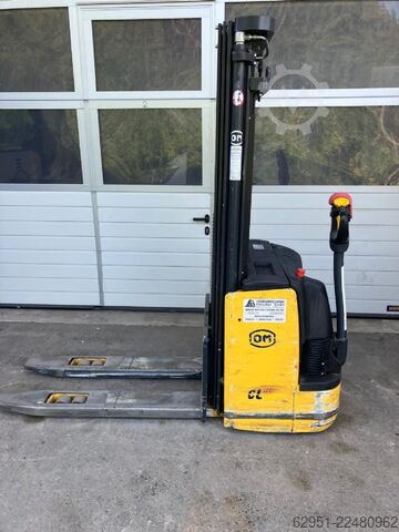 High Lift stacker OM CL 10,5AC