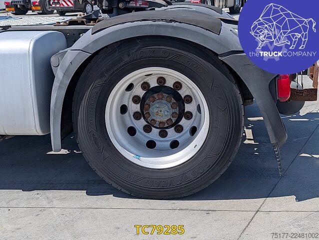 Standard-SZM DAF CF 85 440