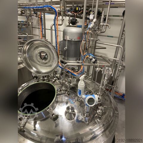 6000 litres heatable/coolable agitator tank made of V4A with propeller agitator  