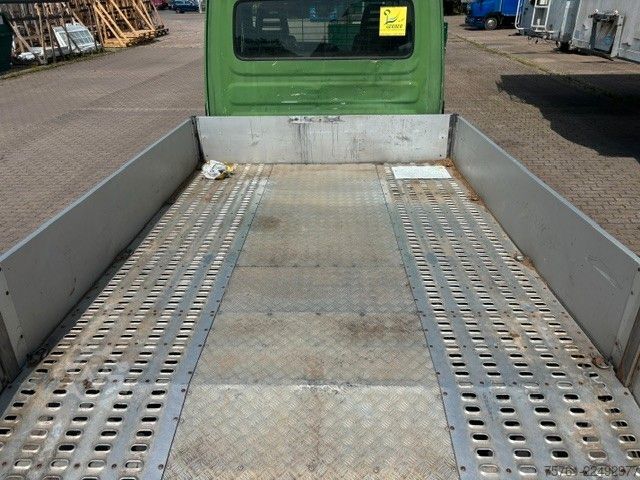 Autotransporter IVECO 65C17 Fzg Transporter 3 Liter Motor