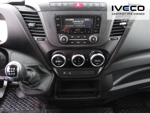 High top van IVECO Daily 35S16V Klima, PDC, Radstand 3520mm