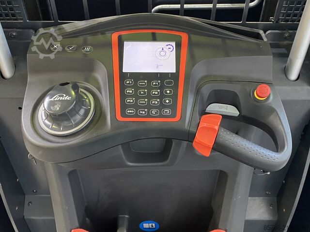 V ( 5213 ) Schienenführung * NEU / Unbenutzt !!! LINDE V  ( 5213 ) Rail Guidance * NEW / Unused !!!