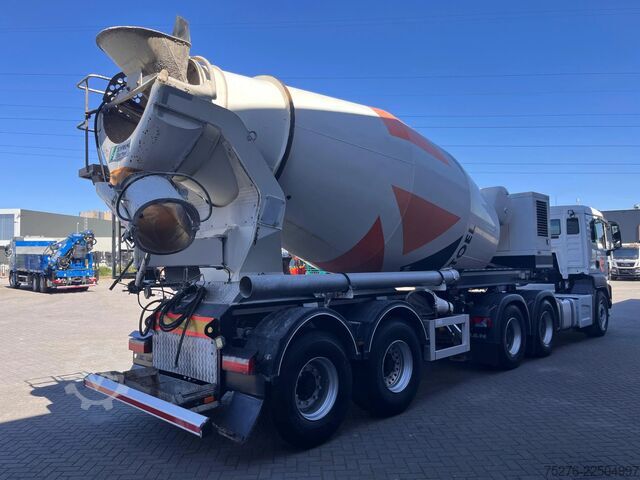 Blender MAN TGS 33.460 6x4 +Mixeroplegger 12 m3 met Motor