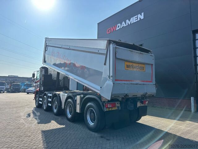 Tipper Ginaf X6 5250 CSE 10x4 Hyva kipper 28 m3 Euro 6